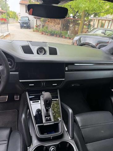 Porsche Cayenne III Turbo GT — photo 16