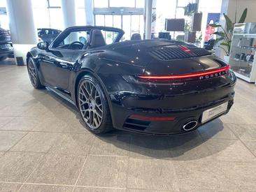 Porsche 911 Cabriolet Carrera — photo 6