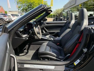 Porsche 911 Cabriolet Carrera S — photo 9