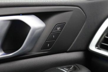 BMW X5 M Sport XDrive45e — photo 26