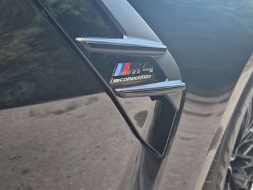 BMW M4 Competition — photo 21