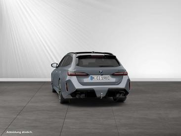 BMW M5 Touring — photo 7