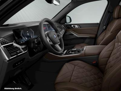 BMW X5 M60i XDrive