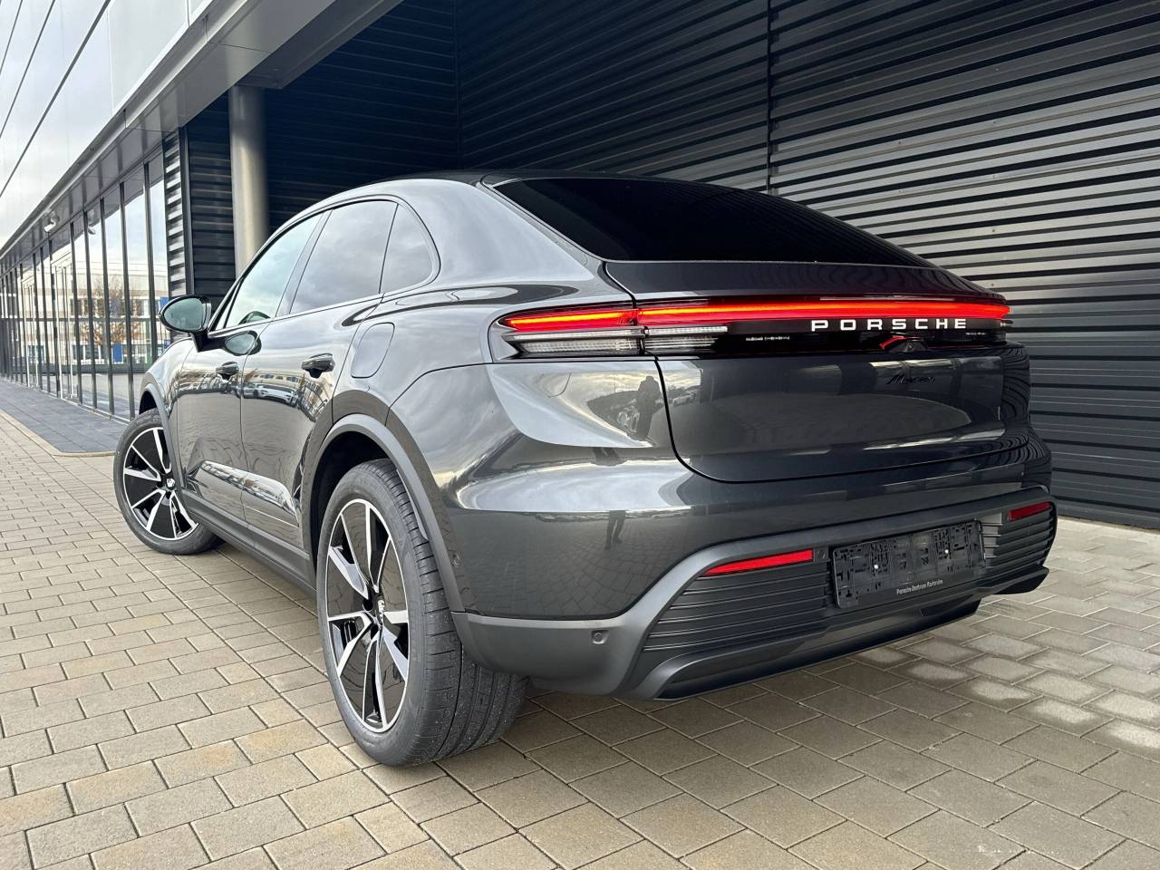 Porsche Macan Electrique - 2024 - Joinsteer - #3
