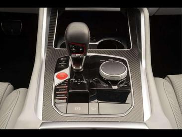 BMW XM 50e — photo 19