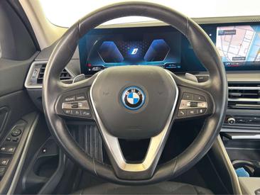 BMW 320 E — photo 4