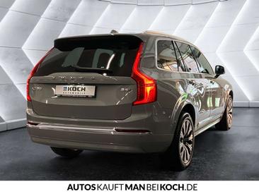 Volvo XC90 B5 Plus — photo 3