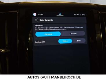 Volvo XC60 B4 Core — photo 22