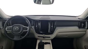 Volvo XC60 B4 Core — photo 22