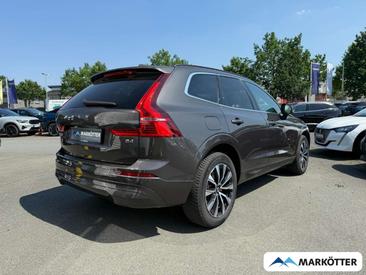 Volvo XC60 B4 Core — photo 2