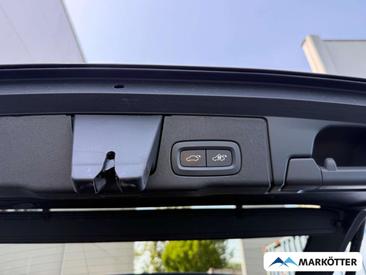 Volvo XC60 B4 Core — photo 8