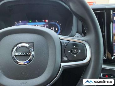 Volvo XC60 B4 Core — photo 19