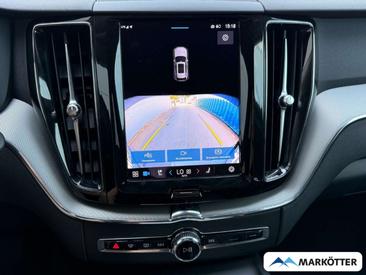 Volvo XC60 B4 Core — photo 25
