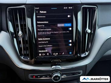 Volvo XC60 B4 Core — photo 26