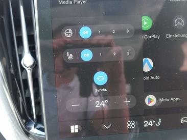 Volvo XC60 T8 PLUS — photo 19