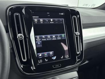 Volvo XC40 T5 Recharge Plus — photo 13