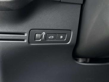 Volvo XC40 T5 Recharge Plus — photo 25