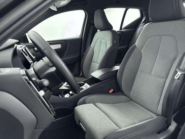Volvo XC40 T5 Recharge Plus — photo 29