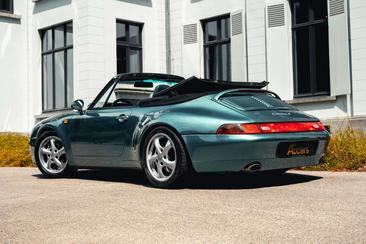 Porsche 993 CARRERA 4 — photo 2