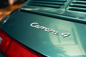 Porsche 993 CARRERA 4 — photo 10