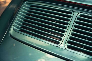 Porsche 993 CARRERA 4 — photo 11
