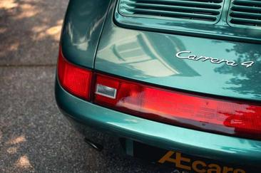 Porsche 993 CARRERA 4 — photo 12