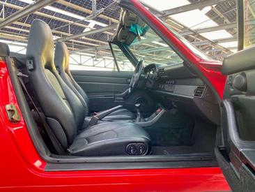 Porsche 993 Carrera — photo 8