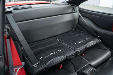 Porsche 911 Turbo S — photo 37