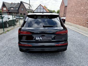 Audi Q7 S Line 55 TFSI E — photo 5