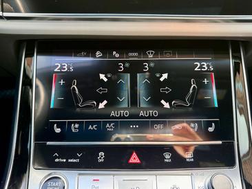 Audi Q7 S Line 55 TFSI E — photo 25