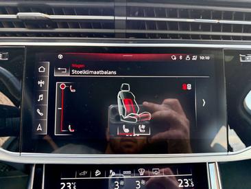 Audi Q7 S Line 55 TFSI E — photo 33