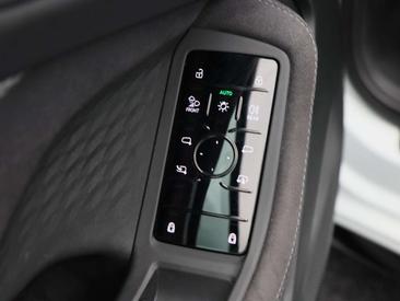 Audi A5 Sportback S Line E-hybrid — photo 18