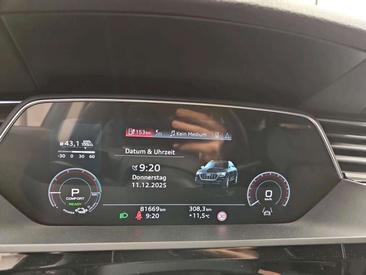 Audi E-tron Sportback 55 — photo 5