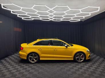 Audi S3 Limousine — photo 4