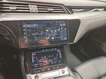 Audi E-tron Sportback 55 — photo 10