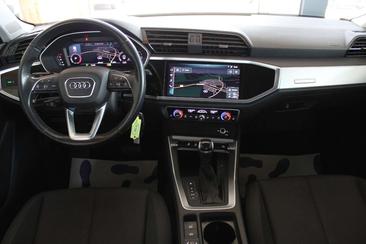 Audi Q3 35 TFSI — photo 9