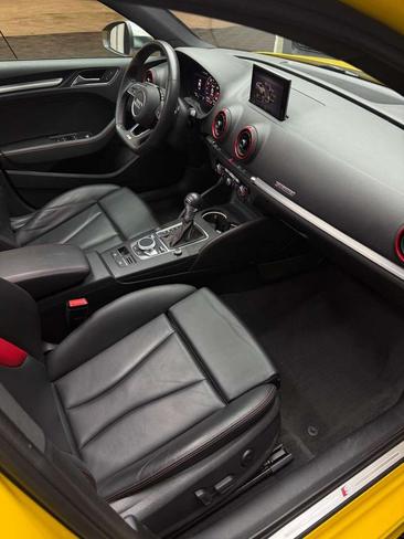 Audi S3 Limousine — photo 15
