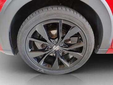 Volkswagen Taigo R-Line — photo 9