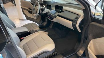BMW I3 — photo 9