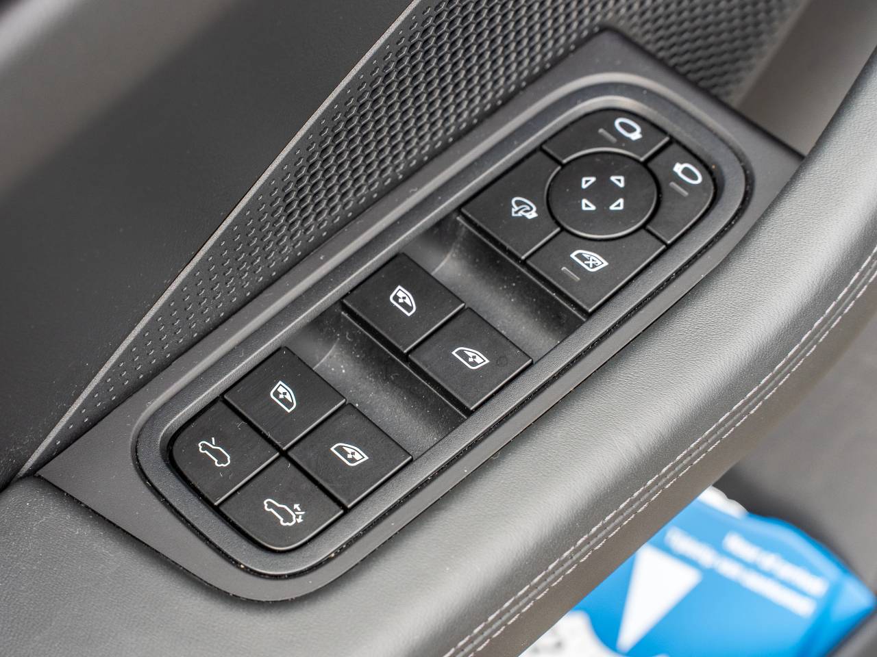 Porsche Macan Electrique - 2024 - Joinsteer - #16