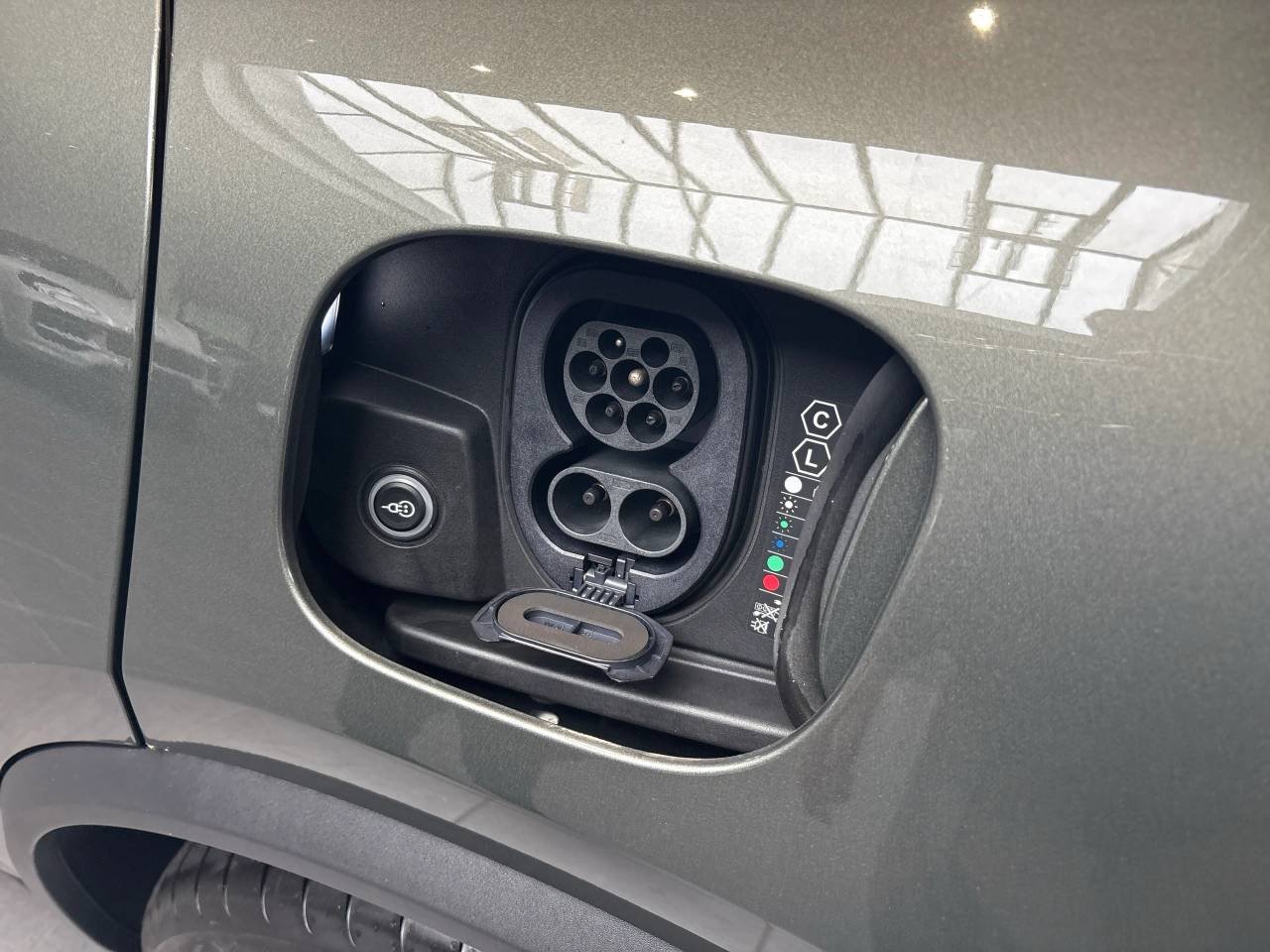 Porsche Macan Electrique 4 - 2025 - Joinsteer - #12