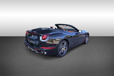 Ferrari California T