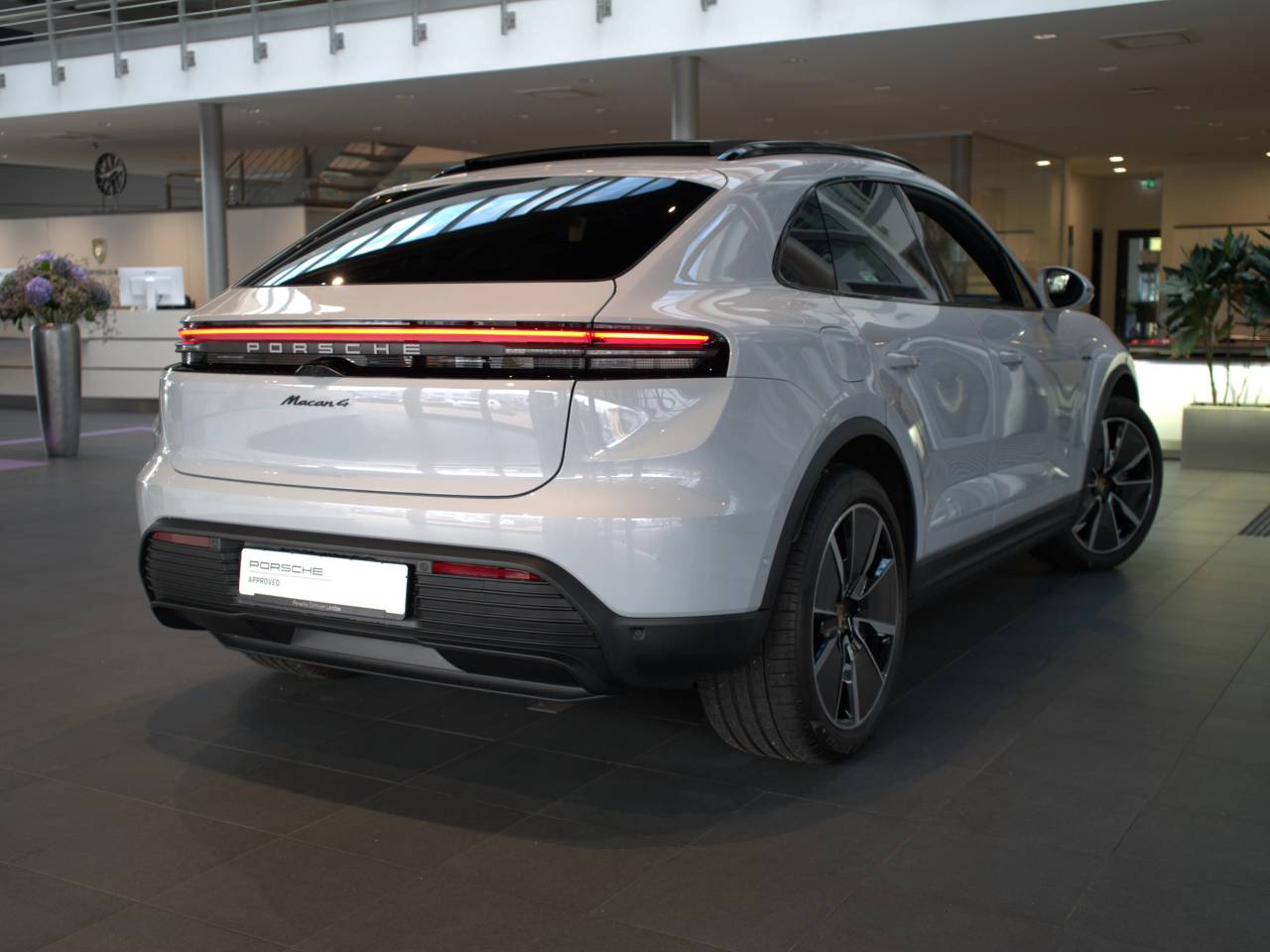 Porsche Macan Electrique 4 - 2025 - Joinsteer - #6