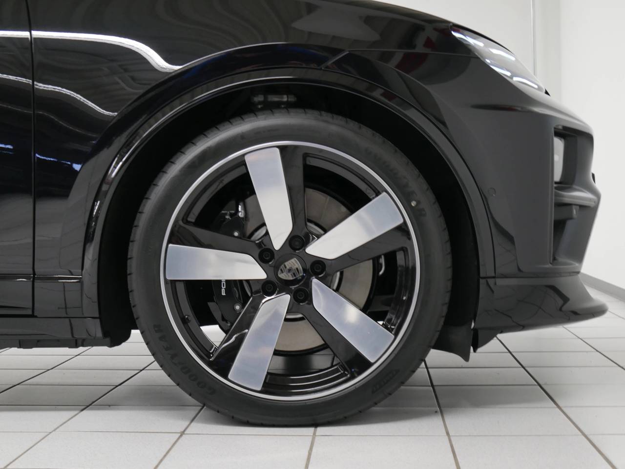 Porsche Macan Electrique Turbo - 2025 - Joinsteer - #12