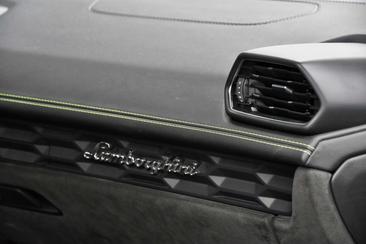 Lamborghini Huracán LP 580-2 — photo 15