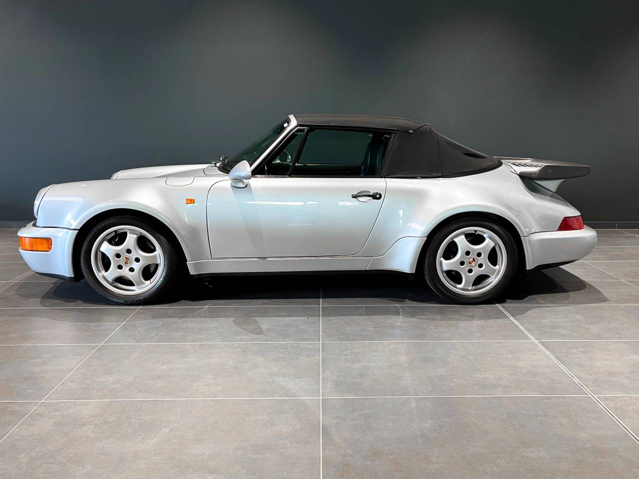 Porsche 964 Carrera 2 Cabriolet Turbo Look - 1992 - Joinsteer - #2