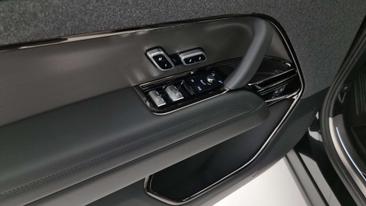 Land Rover Range Rover Sport D250 — photo 19