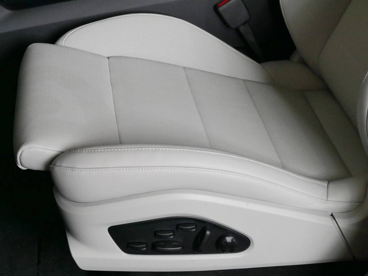 Porsche Macan Electrique Turbo - 2025 - Joinsteer - #42