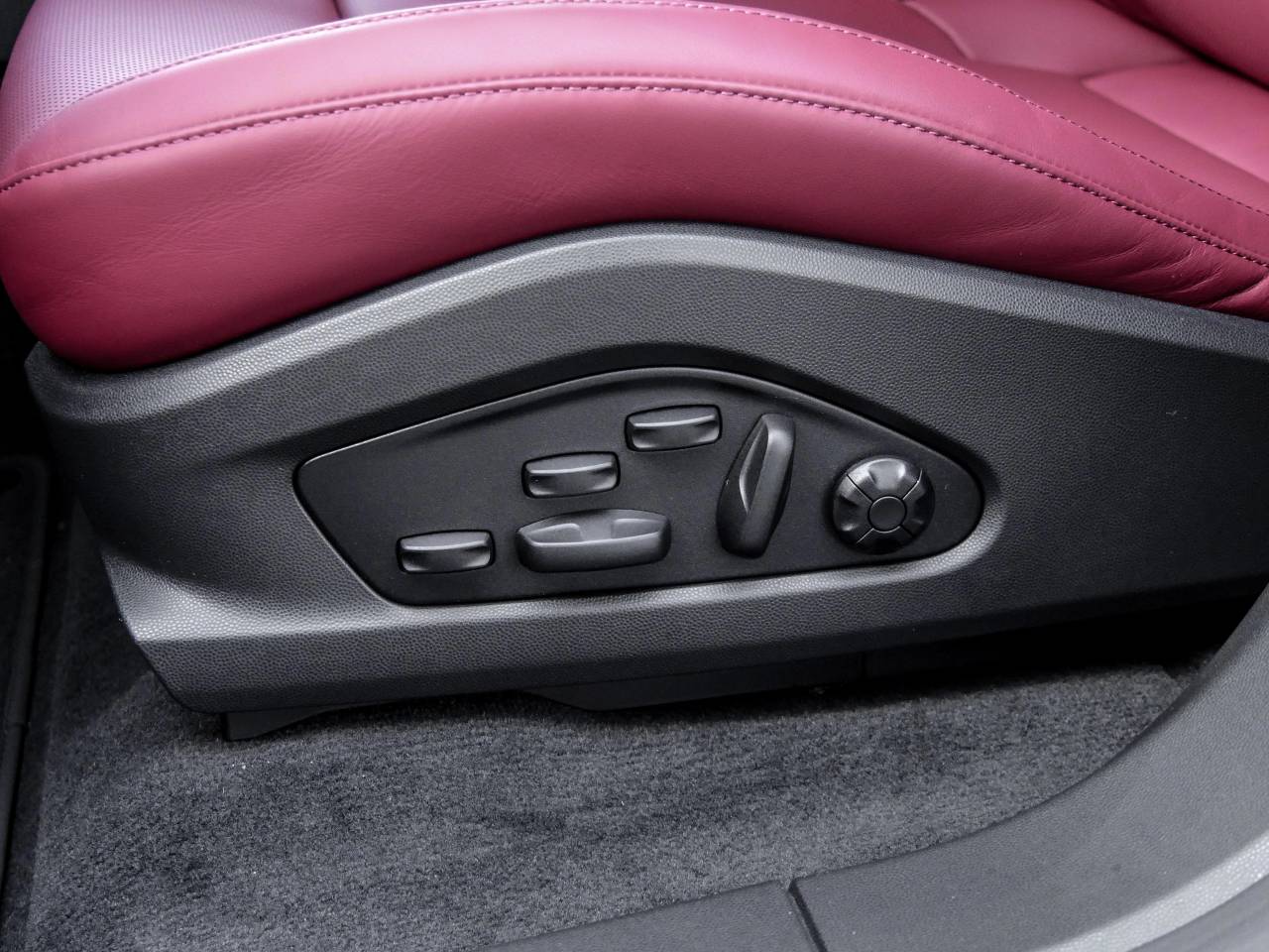 Porsche Macan Electrique 4 - 2025 - Joinsteer - #14