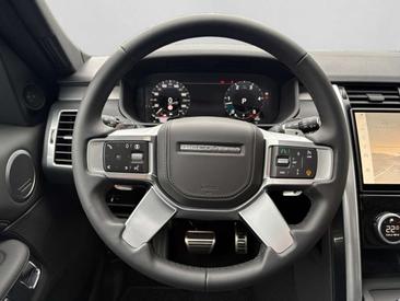 Land Rover Discovery Dynamic HSE 3.0 D250 — photo 12